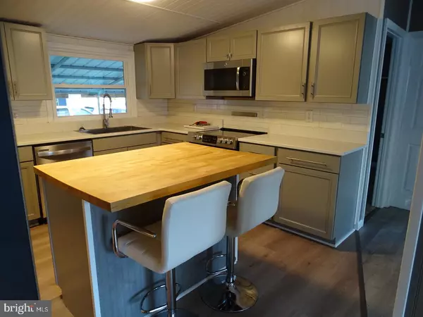 Fayetteville, PA 17222,121 CAMEO DRIVE #60