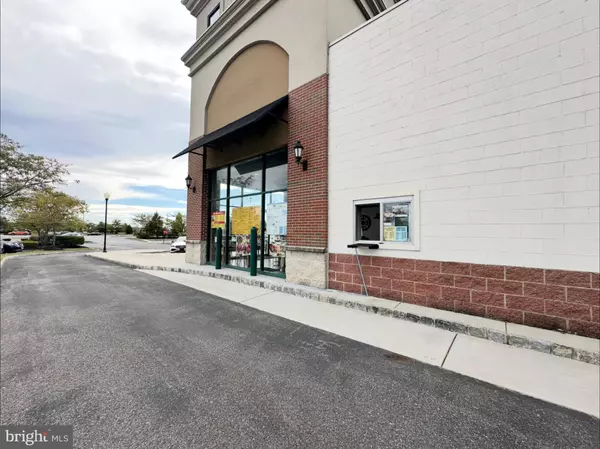 Swedesboro, NJ 08085,120 CENTER RD #101