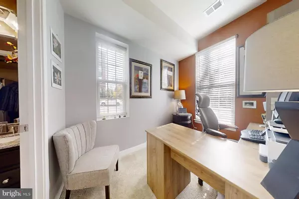 Washington, DC 20032,950 MISSISSIPPI AVE SE