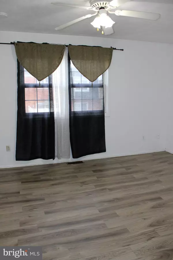 York, PA 17404,711 HARDWICK PL