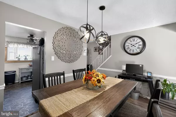 Bensalem, PA 19020,423 N MOUNT VERNON CIR