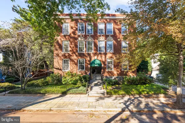 3039 MACOMB ST NW #35, Washington, DC 20008