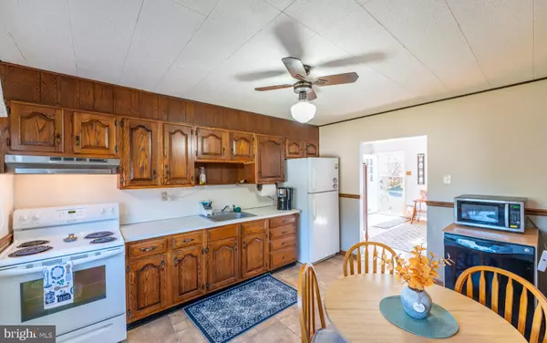 Pottstown, PA 19464,677 OAKDALE AVE