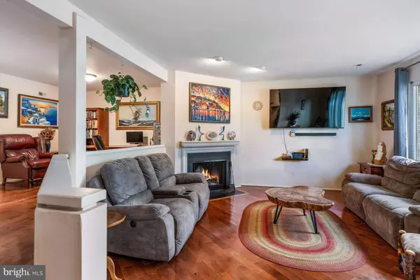 Newtown, PA 18940,35 ESSEX PL
