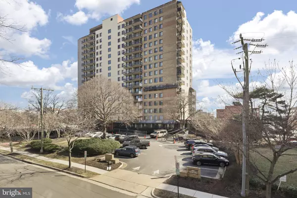 Alexandria, VA 22314,801 N PITT ST #306