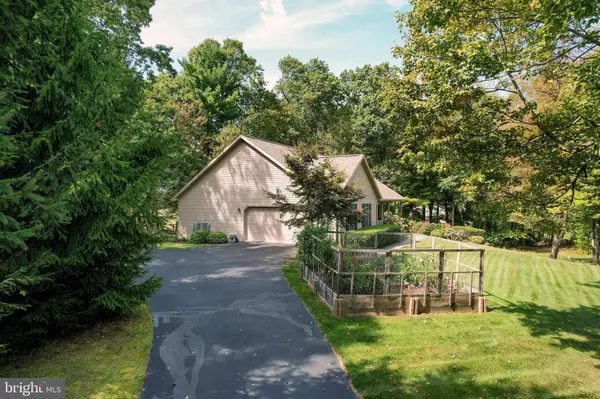 Port Matilda, PA 16870,695 SMITH RD