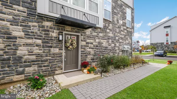 Perkasie, PA 18944,42 INDEPENDENCE CT