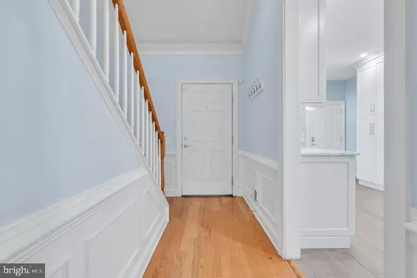 Hamilton, NJ 08690,239 SPARROW DR