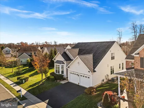 Kendall Park, NJ 08824,9 BELLINGHAM DR