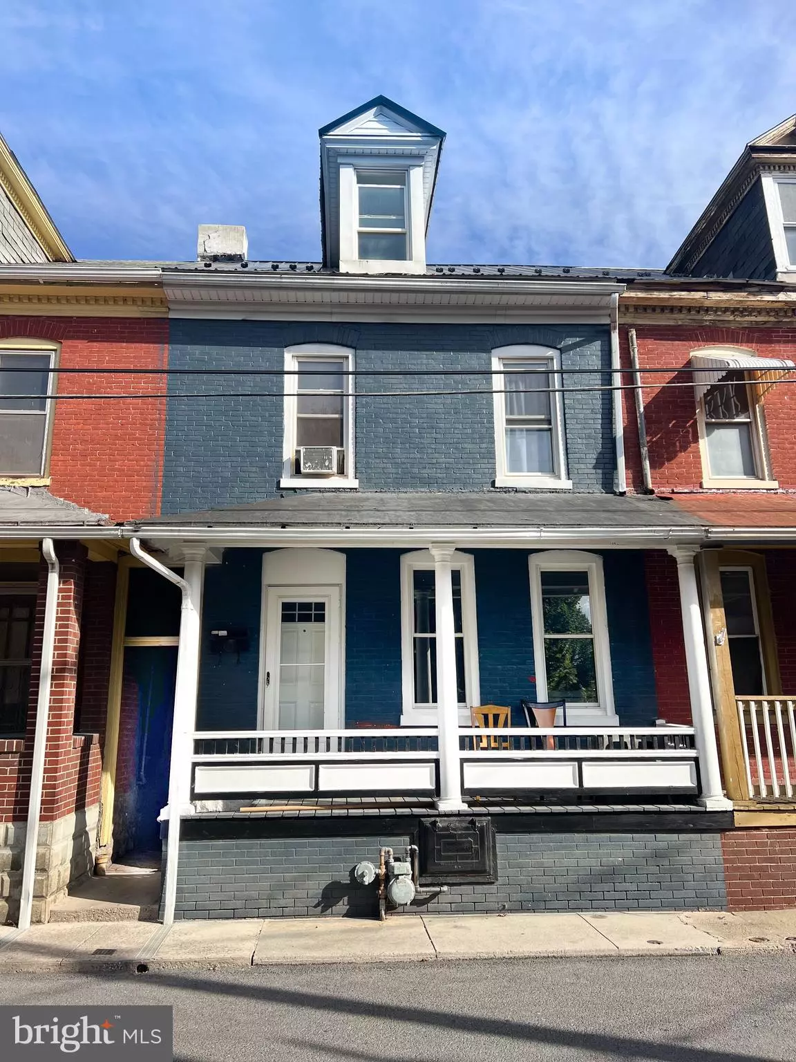 Lewistown, PA 17044,8 MARBLE ST