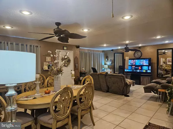 Blackwood, NJ 08012,22 WOODBROOK RD