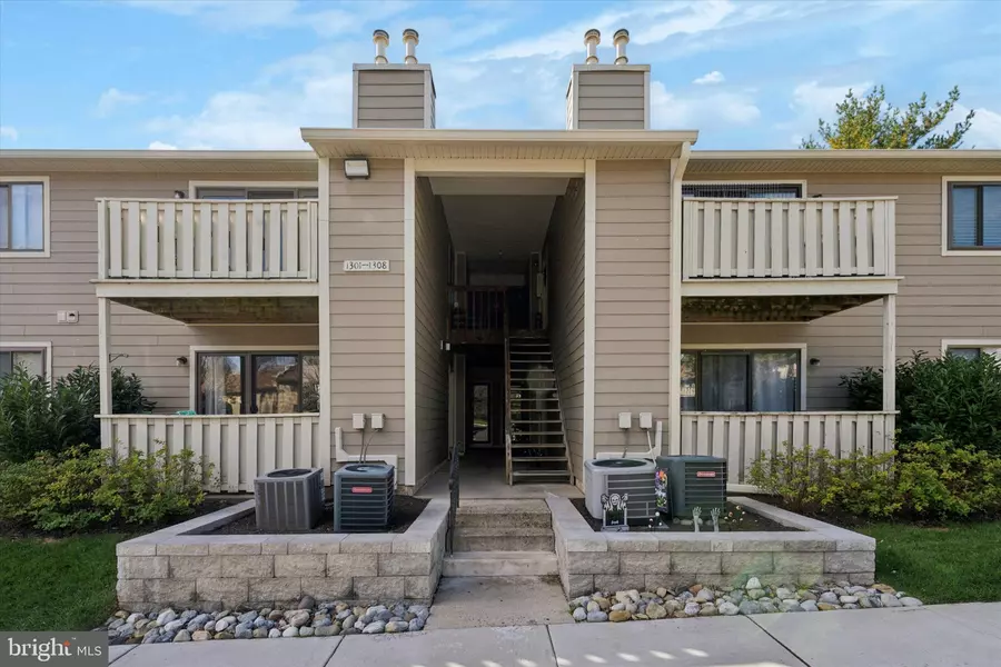 1308 MORRIS CT, North Wales, PA 19454