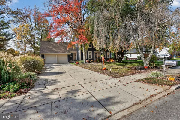 Medford, NJ 08055,14 GOLFVIEW DR