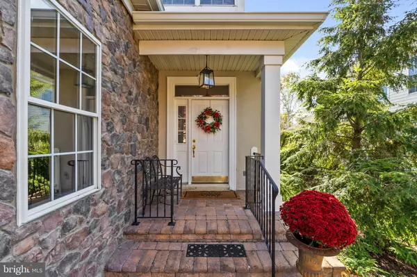 New Hope, PA 18938,303 BLUE HERON CT