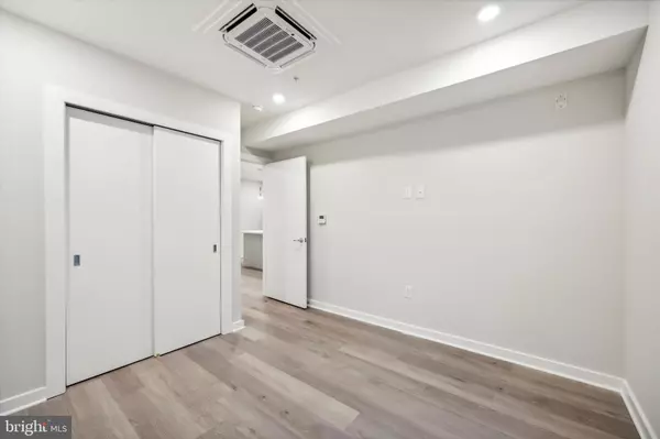 Philadelphia, PA 19129,3449 SCOTTS LN #B309