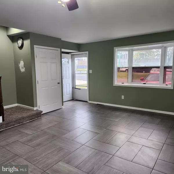 Norristown, PA 19401,743 E MOORE ST