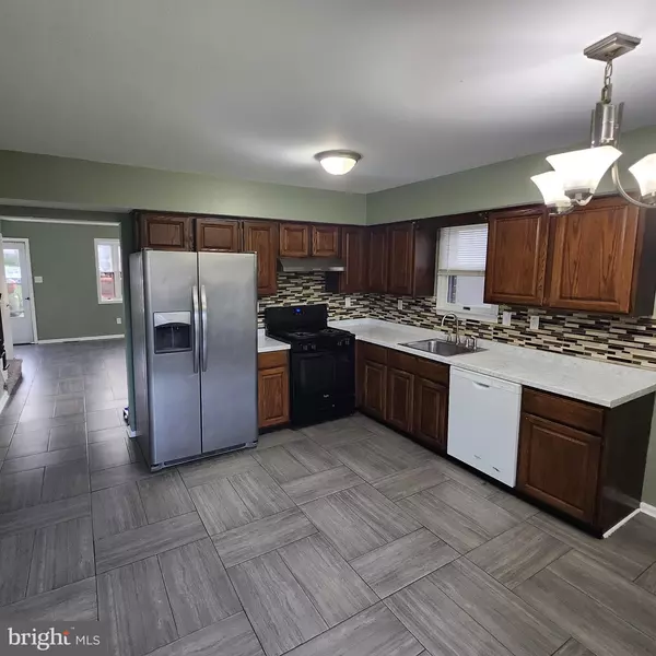 Norristown, PA 19401,743 E MOORE ST