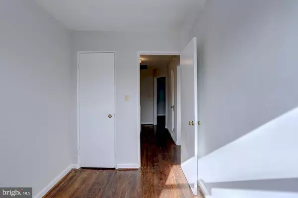 Baltimore, MD 21215,2536 LOYOLA NORTHWAY