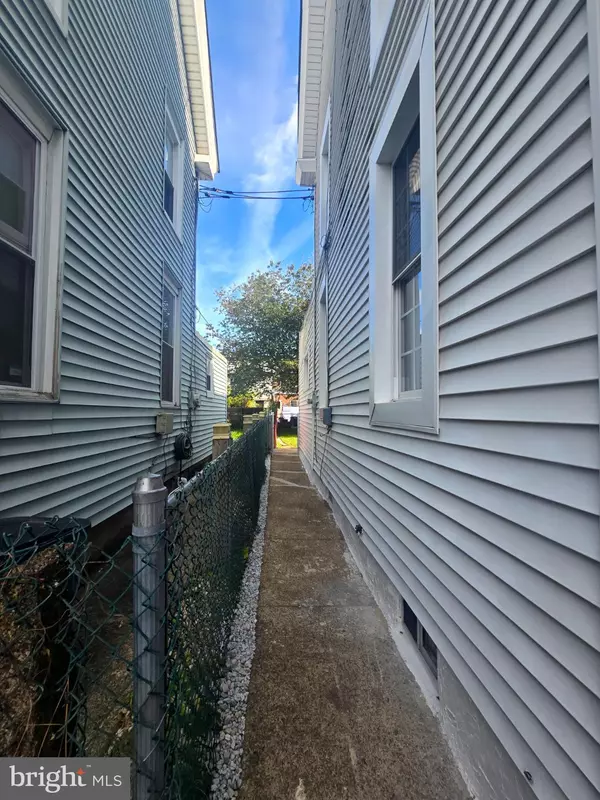 Philadelphia, PA 19135,4907 RAWLE ST