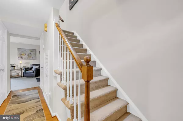 Chevy Chase, MD 20815,4800 BRADLEY BLVD #198