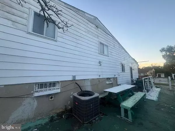 Baltimore, MD 21207,3409 YATARUBA DR