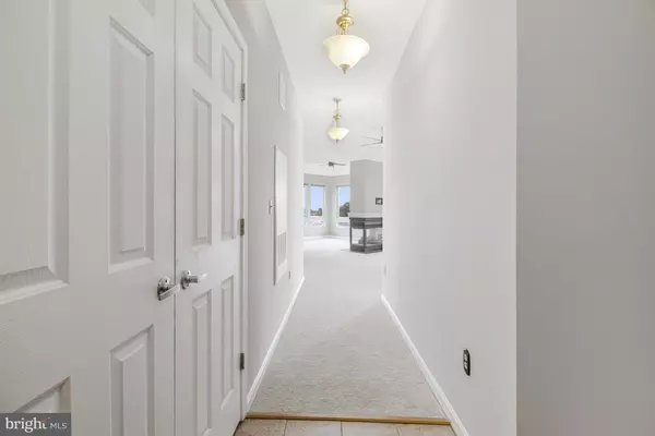 Arlington, VA 22204,801 S GREENBRIER ST #412