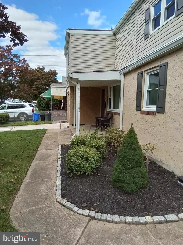 Philadelphia, PA 19111,1917 GRIFFITH ST