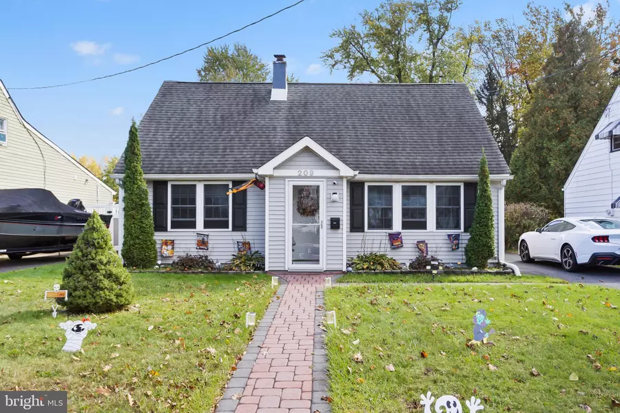 209 EATON AVE, Hamilton, NJ 08619