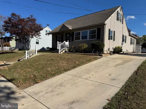 Gloucester City, NJ 08030,374 WALNUT AVE