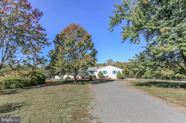 Sumerduck, VA 22742,13206 GOLDEN DR