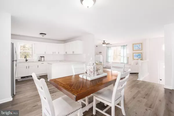 Earleville, MD 21919,41 HILLTOP RD