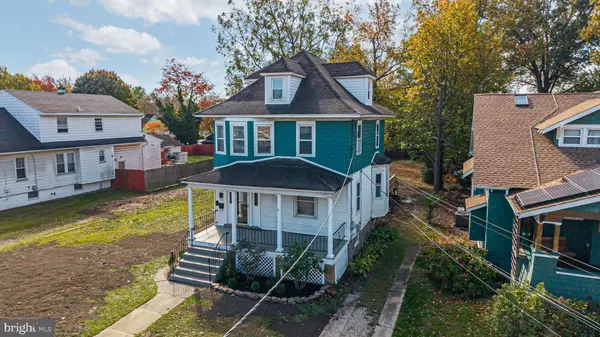 Collingswood, NJ 08108,928 LINWOOD AVE