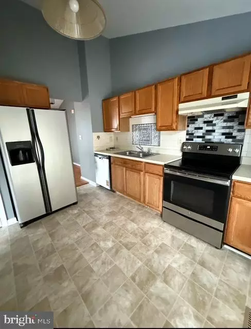 King George, VA 22485,11058 LEE ST