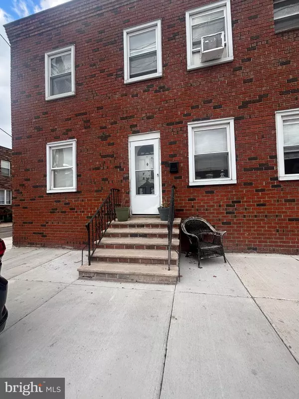 2531 S ISEMINGER ST, Philadelphia, PA 19148