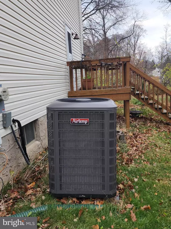 West Chester, PA 19380,1220 HAWTHORNE LN