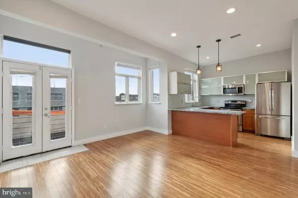 808 N 4TH ST #3, Philadelphia, PA 19123