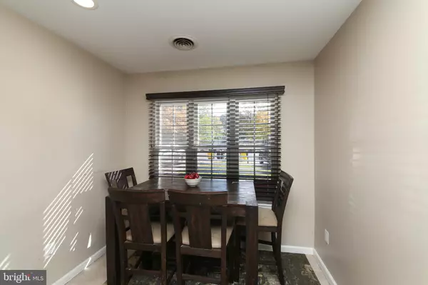 Horsham, PA 19044,124 SARAHS LN