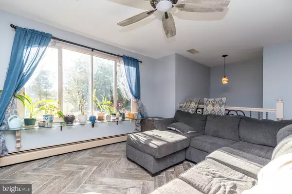 Pennsburg, PA 18073,3021 FINLAND RD