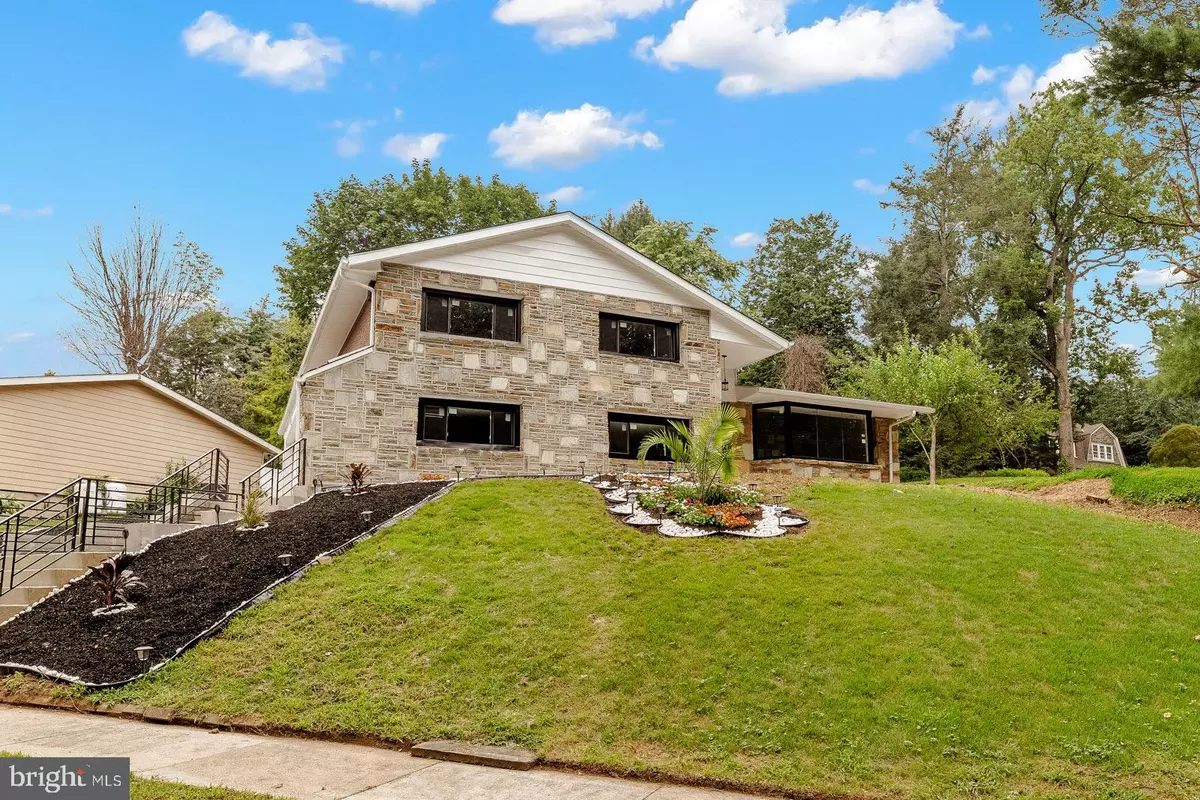 Philadelphia, PA 19119,7101 N MOUNT PLEASANT PL