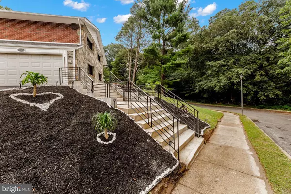 Philadelphia, PA 19119,7101 N MOUNT PLEASANT PL