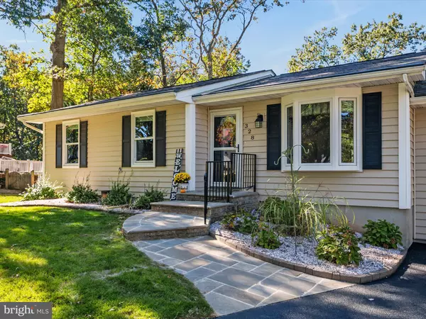 Severn, MD 21144,328 COUNCIL OAK DR