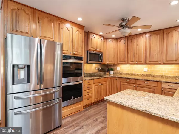 Severn, MD 21144,328 COUNCIL OAK DR