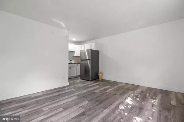 Philadelphia, PA 19127,274 GREENOUGH ST