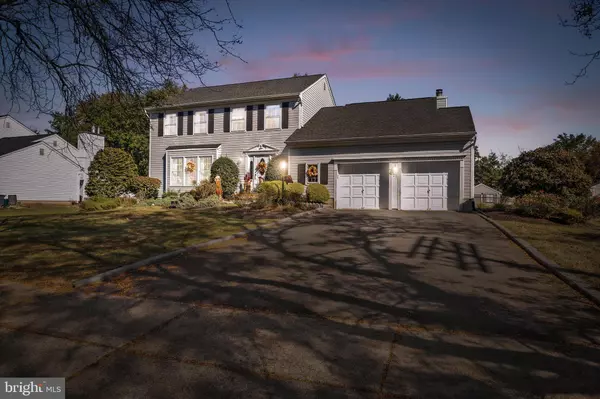 Hamilton, NJ 08620,21 VILLAGE DR W