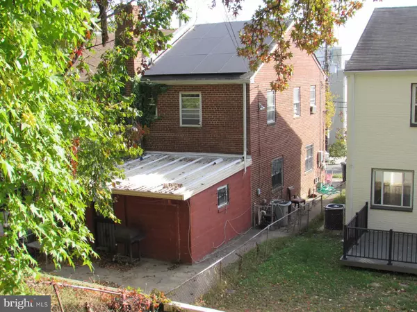 Washington, DC 20032,678 BRANDYWINE ST SE