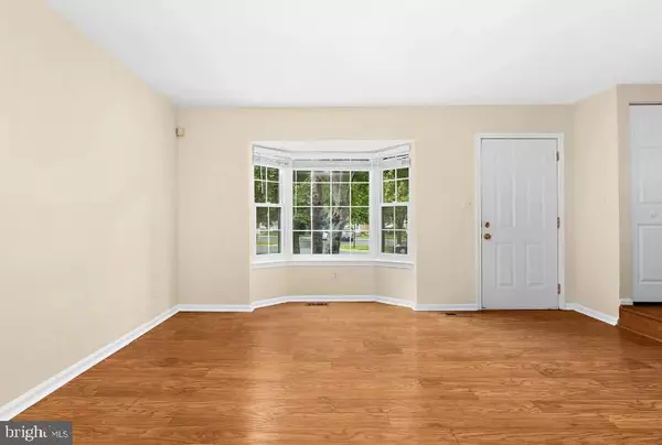 Gaithersburg, MD 20879,1073 TRAVIS LN