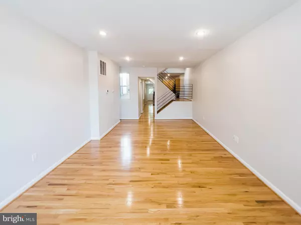 Baltimore, MD 21224,721 S MILTON AVE