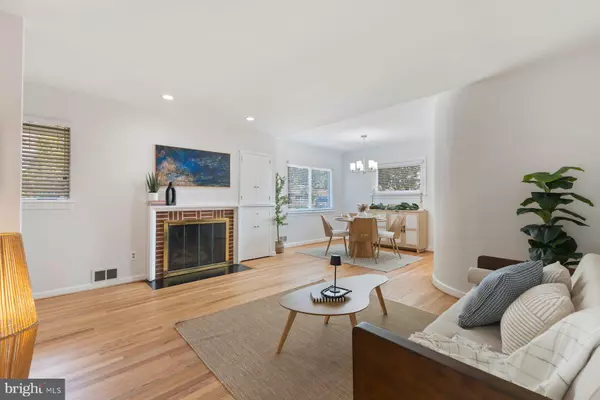 Takoma Park, MD 20912,8113 CARROLL AVE