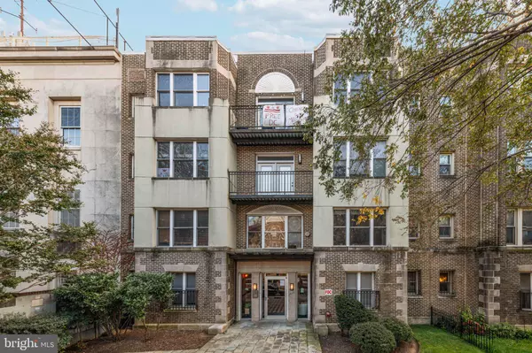 Washington, DC 20009,1438 COLUMBIA RD NW #305