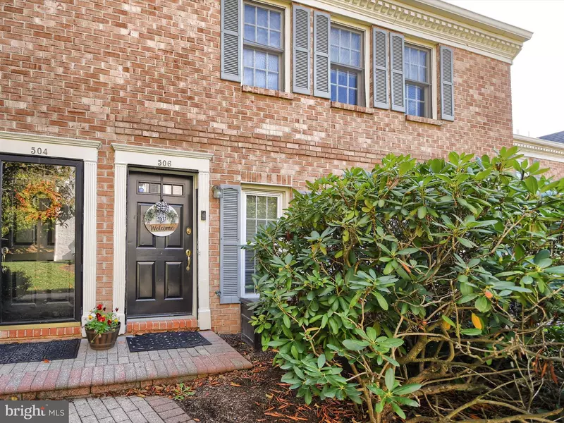 506 EVEREST CIR #506, West Chester, PA 19382